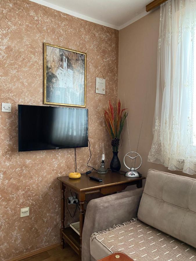 פלוזינה Apartman Sara מראה חיצוני תמונה